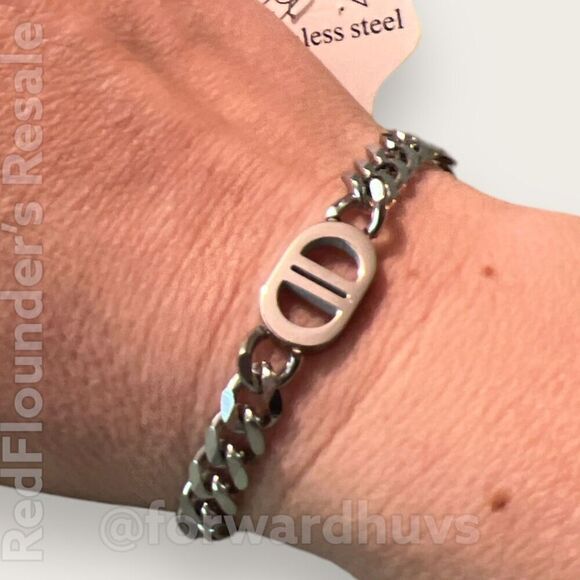 Bundle Sale 3 for $15 | Stainless Steel Chain Bracelet - Silver Tone Metal NEW - Picture 3 of 7